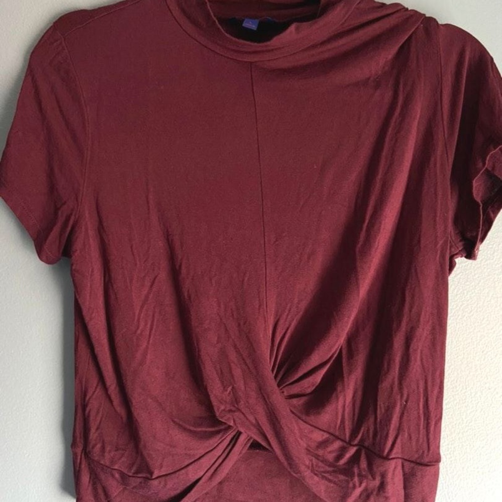 Aeropostale Cropped Twist Tee
